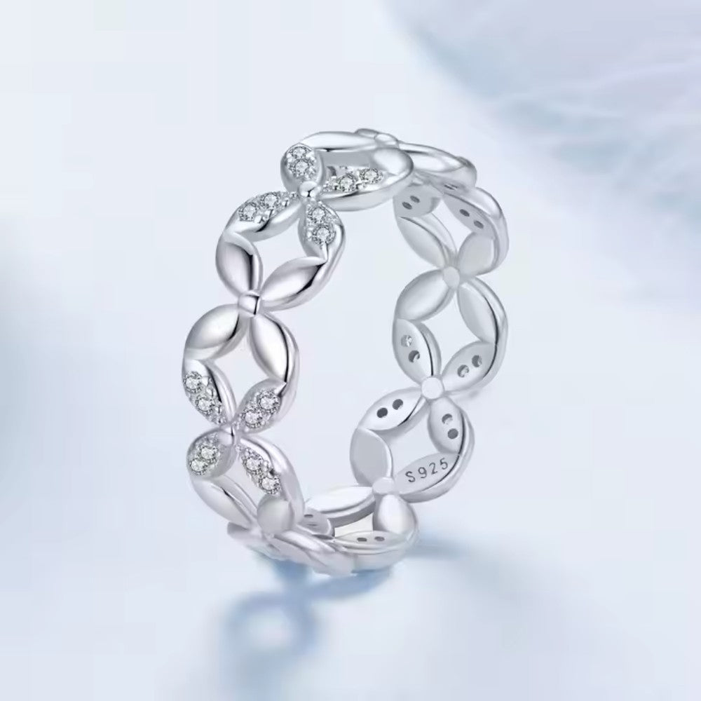Zircon Flower 925 Silver Ring