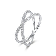 Zircon-Embellished Interlocking Ring 925 Silver