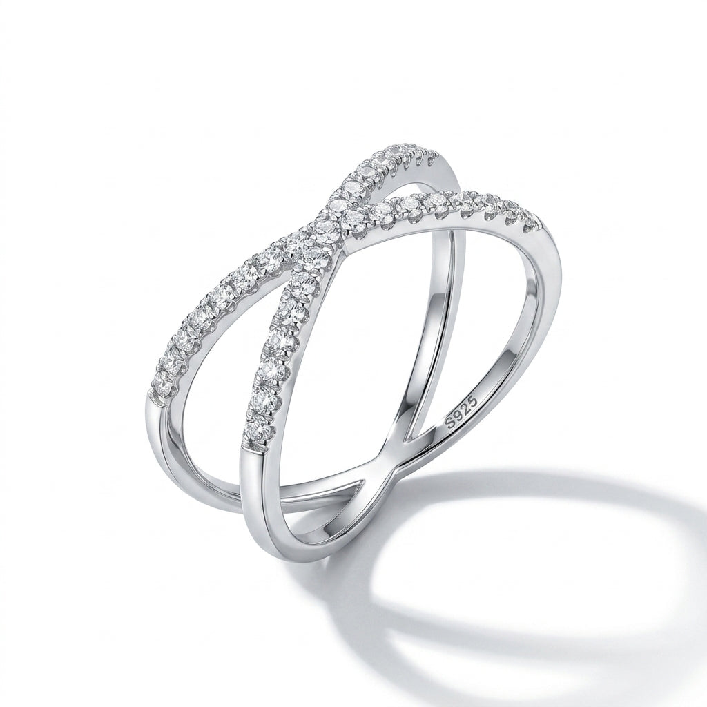 Zircon-Embellished Interlocking Ring 925 Silver