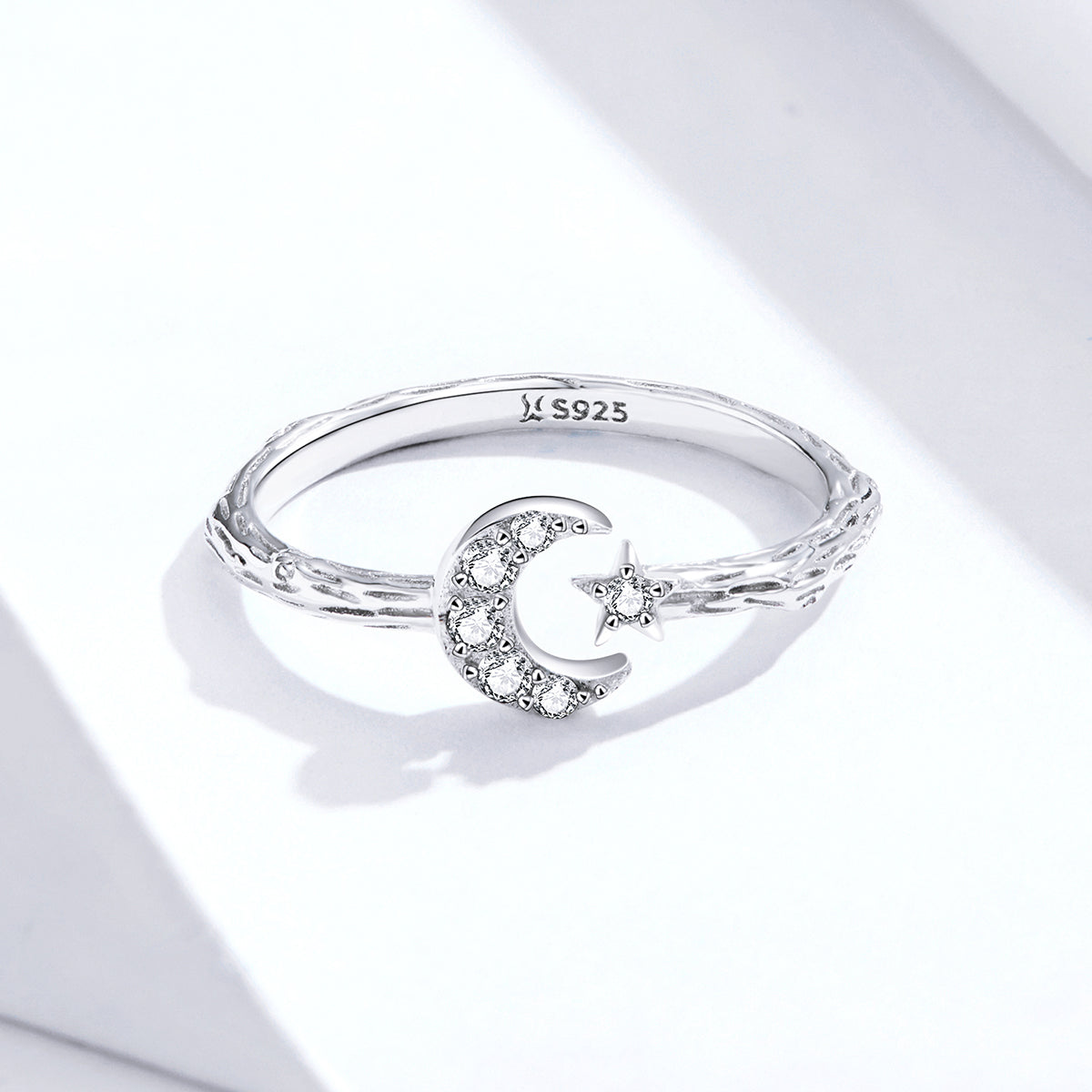 Moon and Star Ring – 925 Silver