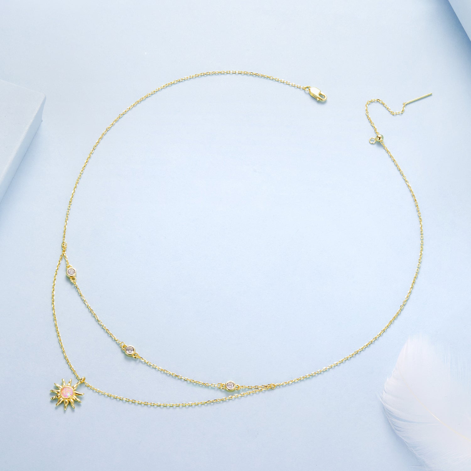 عقد شمس مطلي ذهب أنيق بطبقتين فضة عيار 925