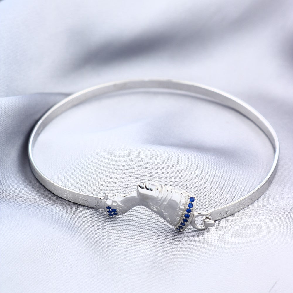 اسورة فضه مصري عيار 925 علي شكل الملكه نفرتيتي