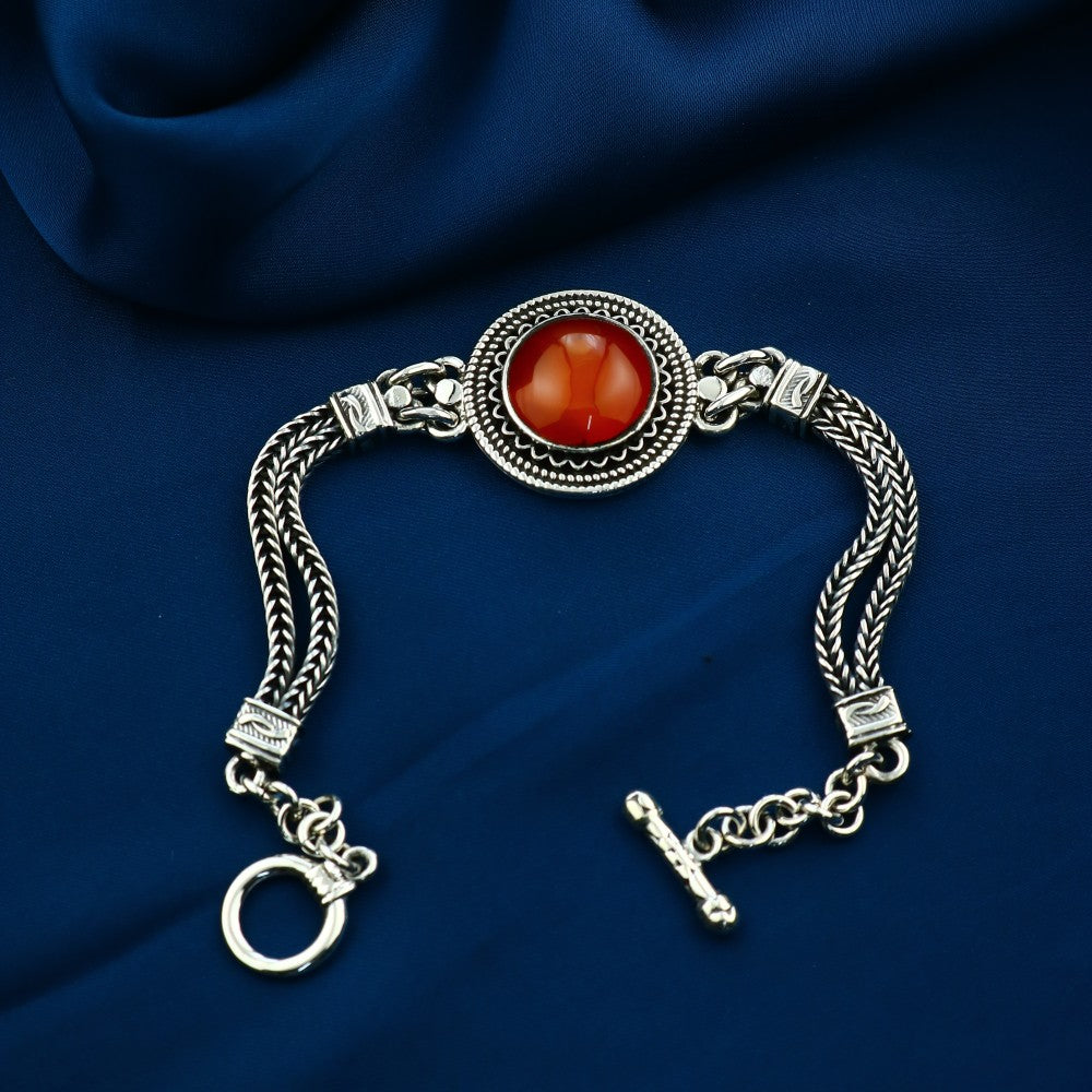 SBA011 - Women's Egyptian 925 Sterling Silver Bracelet Crowned with a Round Agate Stone
