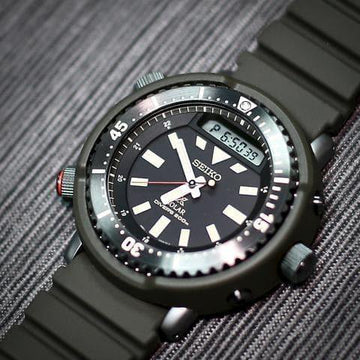 Seiko Prospex Black Dial Green Rubber Strap Men's Watch