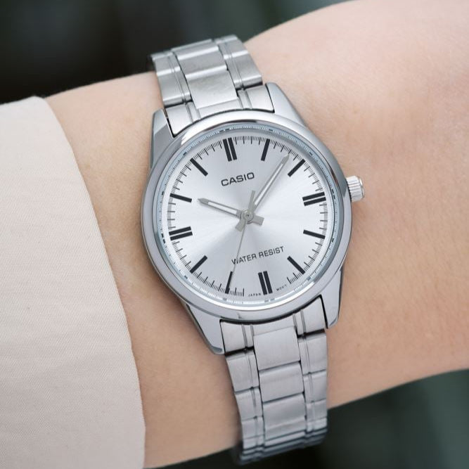 Casio LTP-V005D-7AUDF Women's Stainless Steel Watch – White Dial, Quartz, 50M Water Resistant
