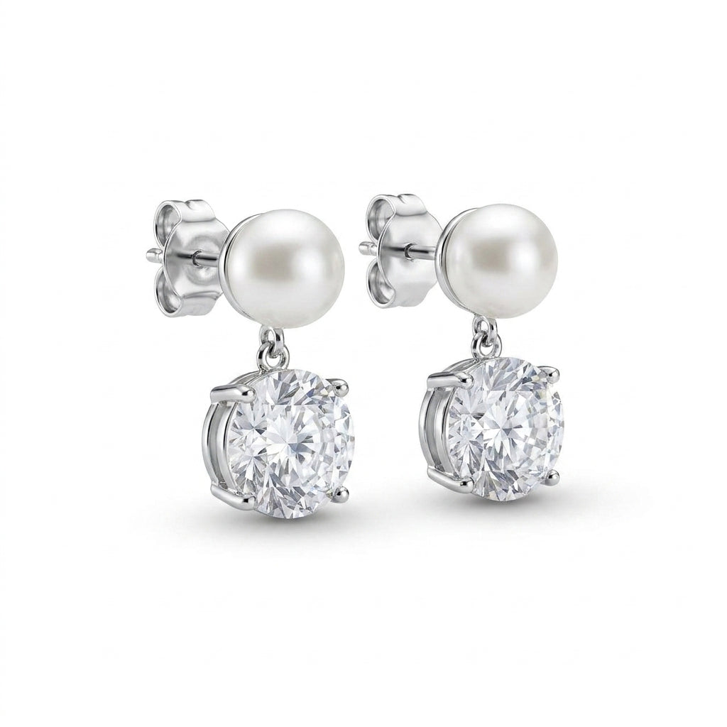 925 Silver Earrings Adorned With A Sparkling Stone And Pearl