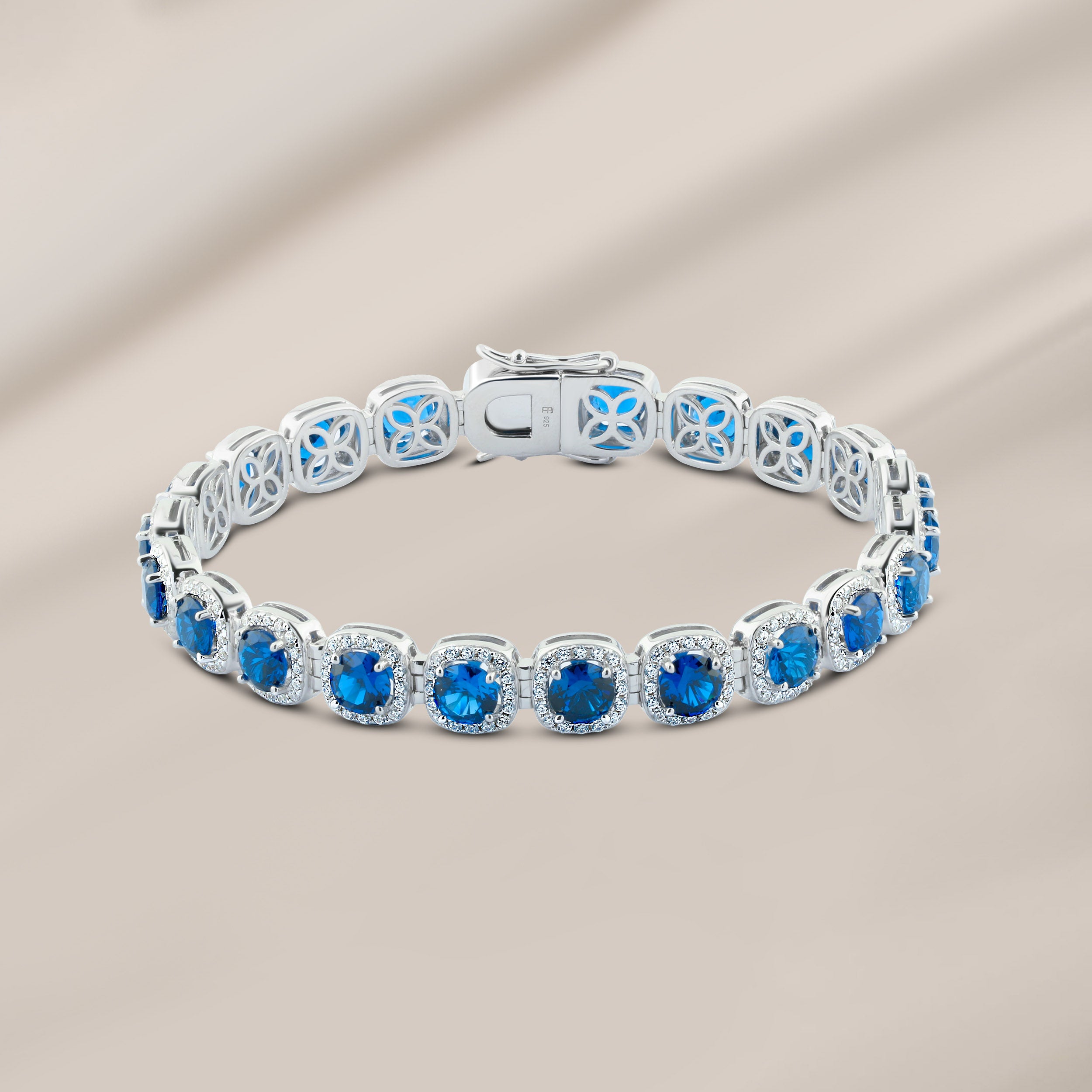 إنسيال زركون أزرق ملكي بفصوص لامعة – فضة 925