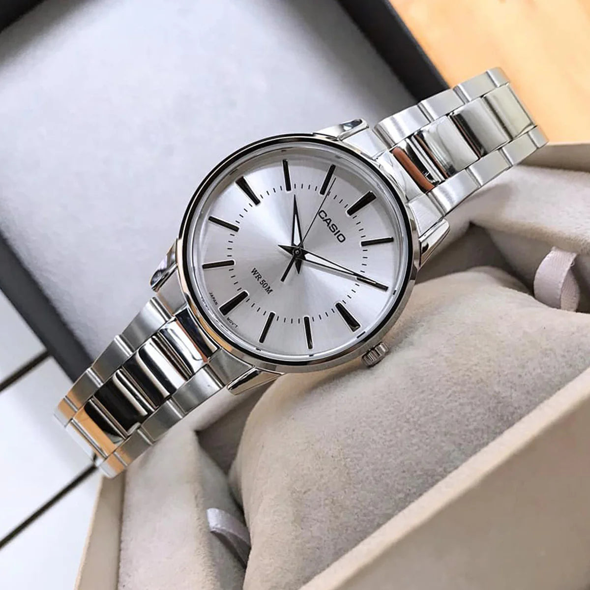 ساعة كاسيو  رجالي بسوار ستانلس ستيل فضي MTP-1303D-7AVDF