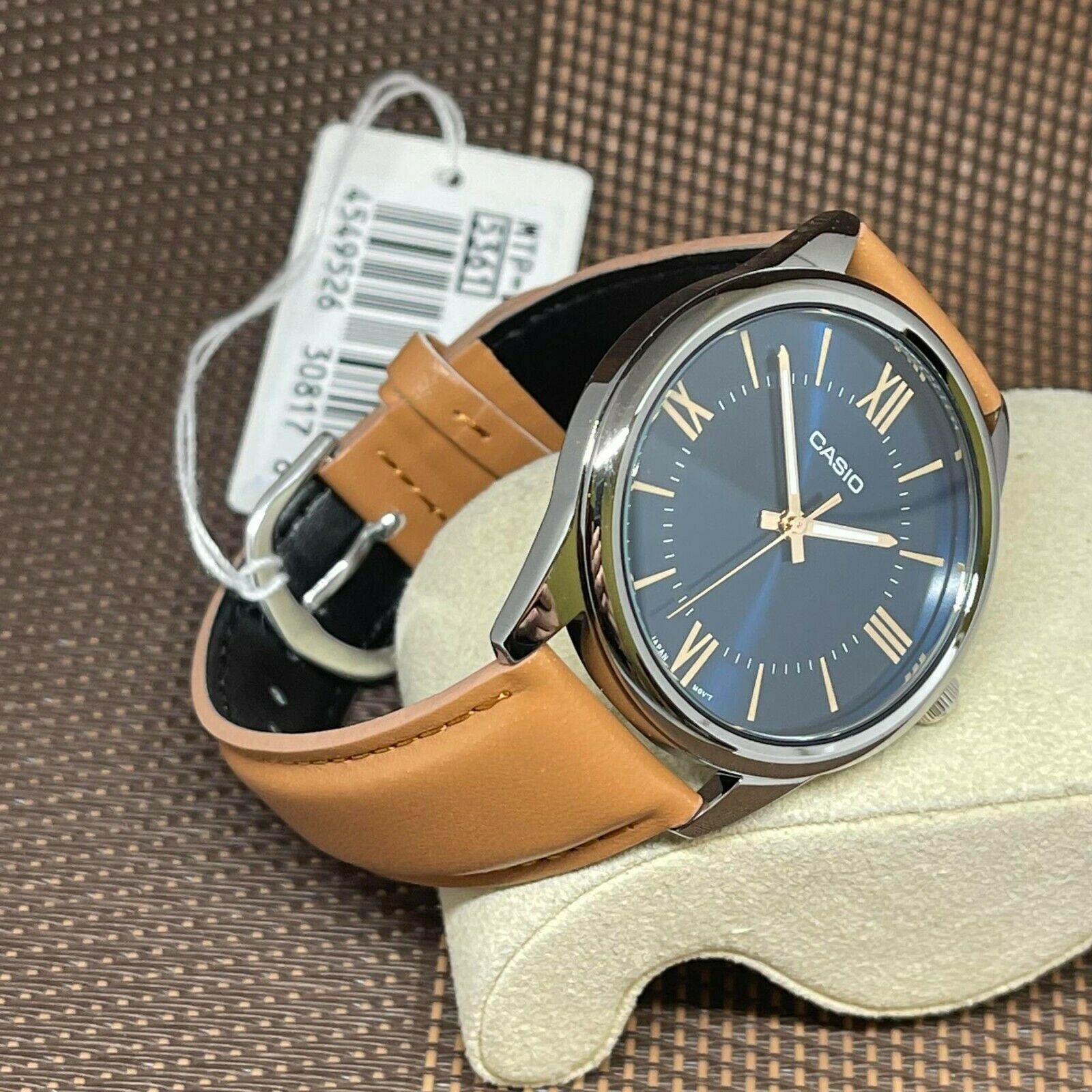Casio Leather Analog men’s Watch 