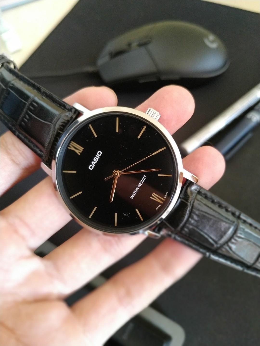 MTP-VT01L-1B – Casio Men's Classic Watch with Black Leather Strap and Black Dial
