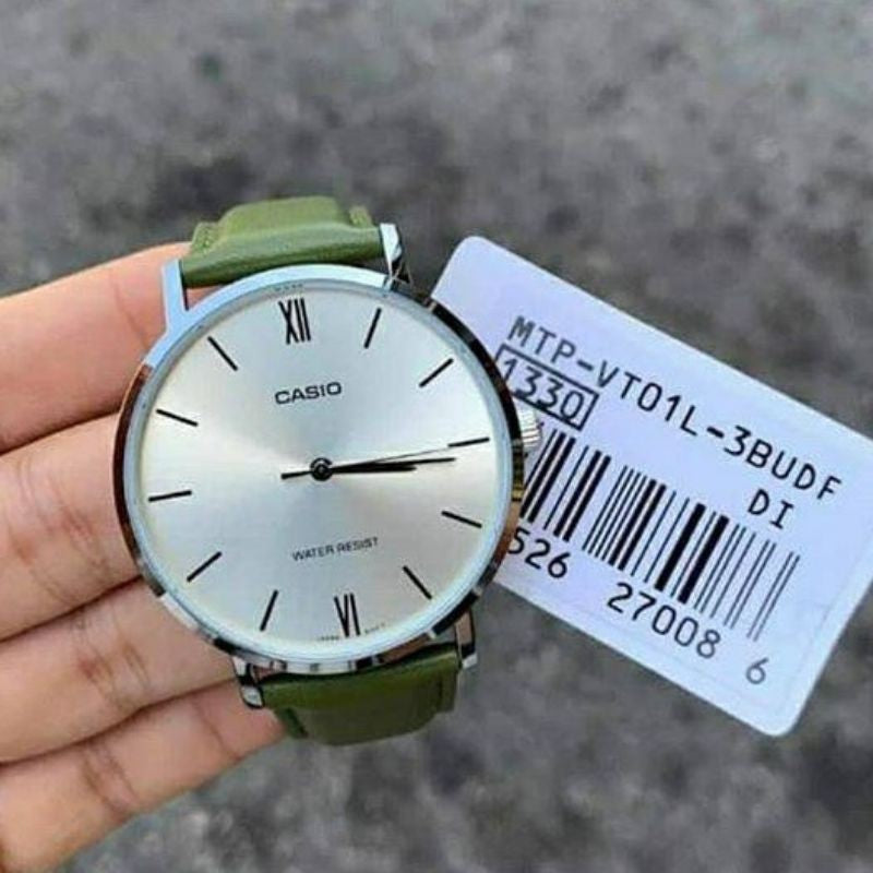 Casio Men's Analog Leather Watch