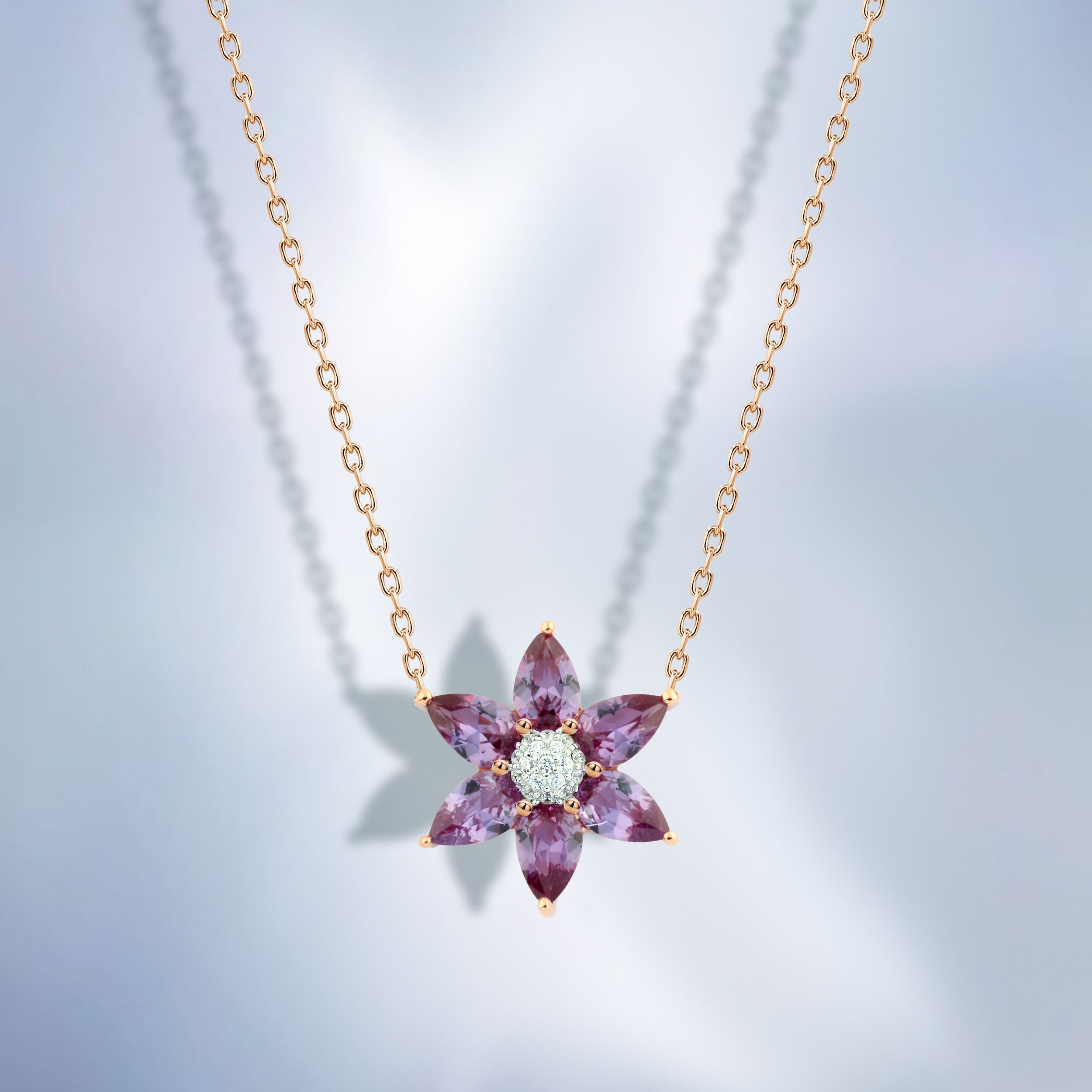 عقد فضة 925 بفصوص بنفسجي شكل زهرة- مطلي روز جولد