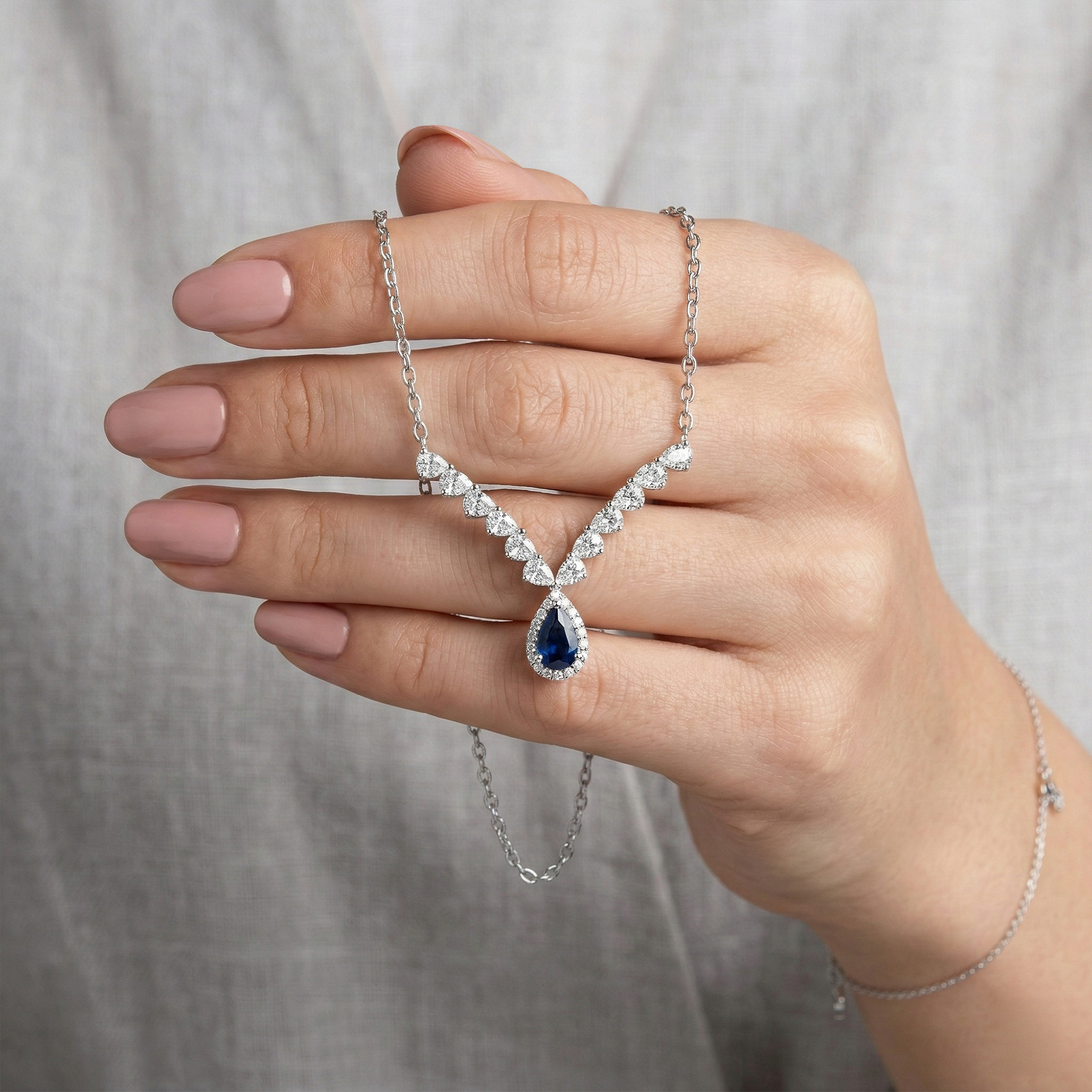 Modern Design Necklace with a Dangling Blue Stone – 925 Silver