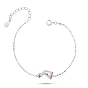 925 sterling silver bracelet with an elegant design inspired by the bust of Queen Nefertiti