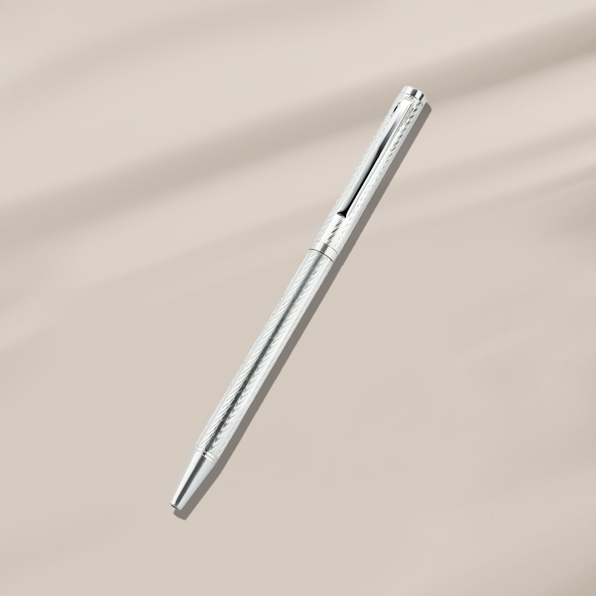 قلم فضة راقي بنقوش دقيقة طولية فضة 925 - RPEN02