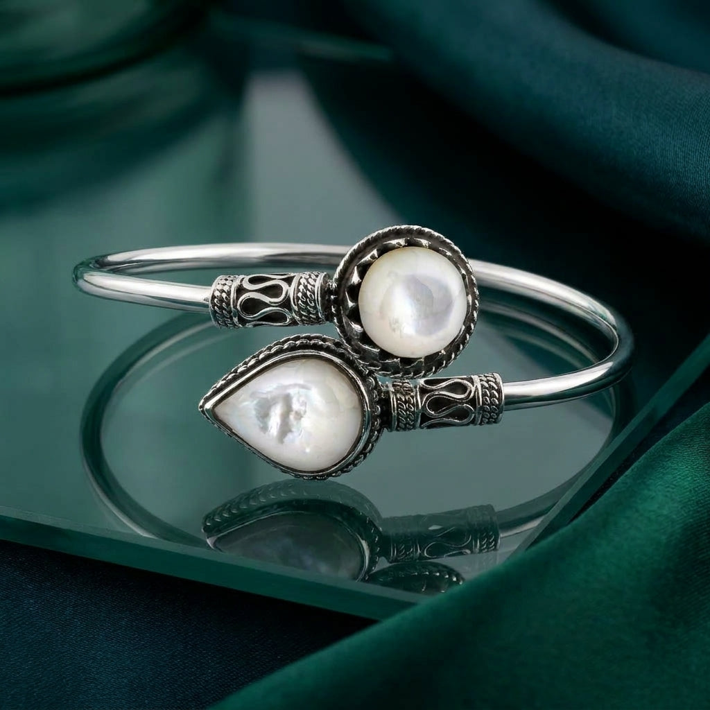 925 Silver Open Bangle With Mother Of Pearl Stone