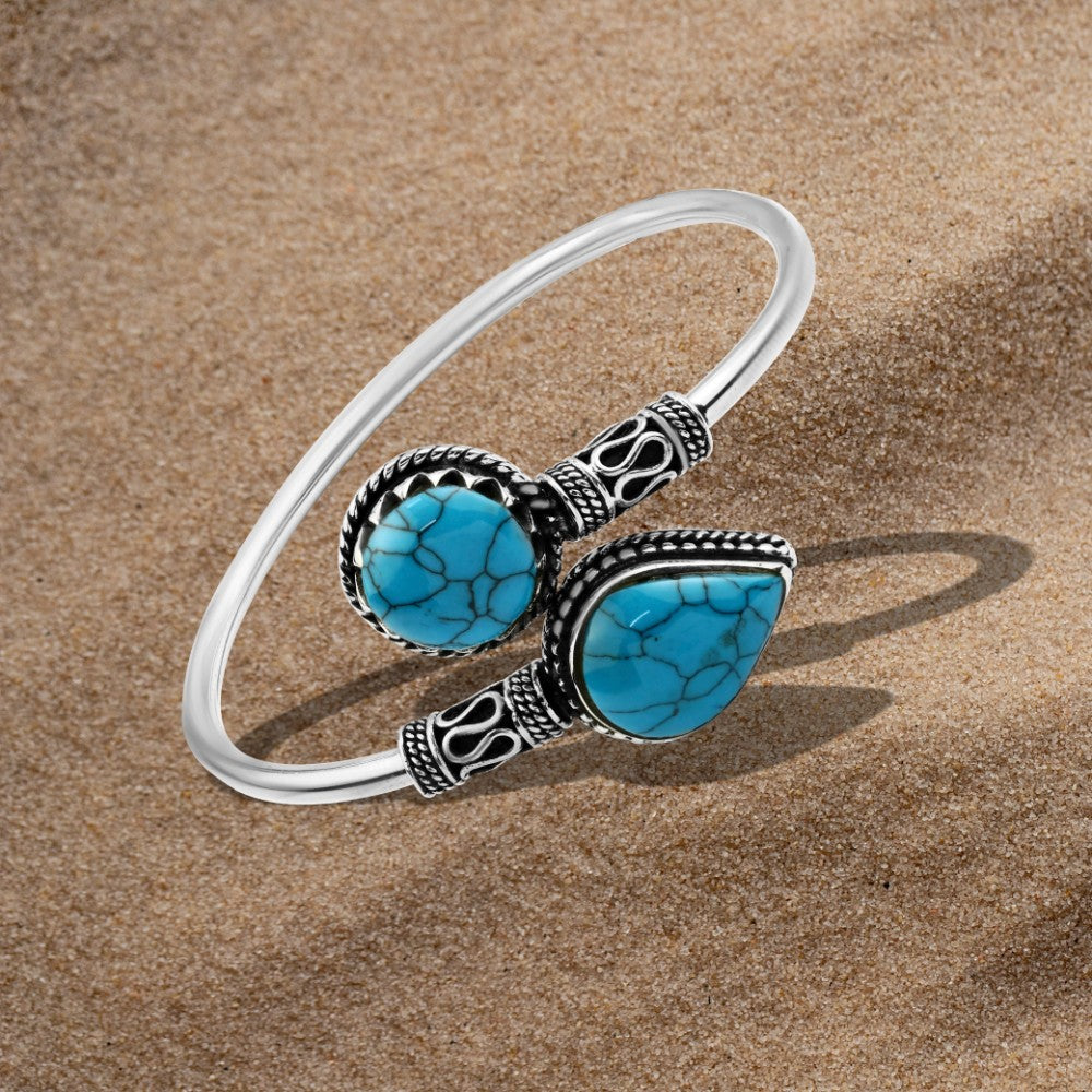 Egyptian 925 sterling silver bracelet, adorned with a turquoise stone