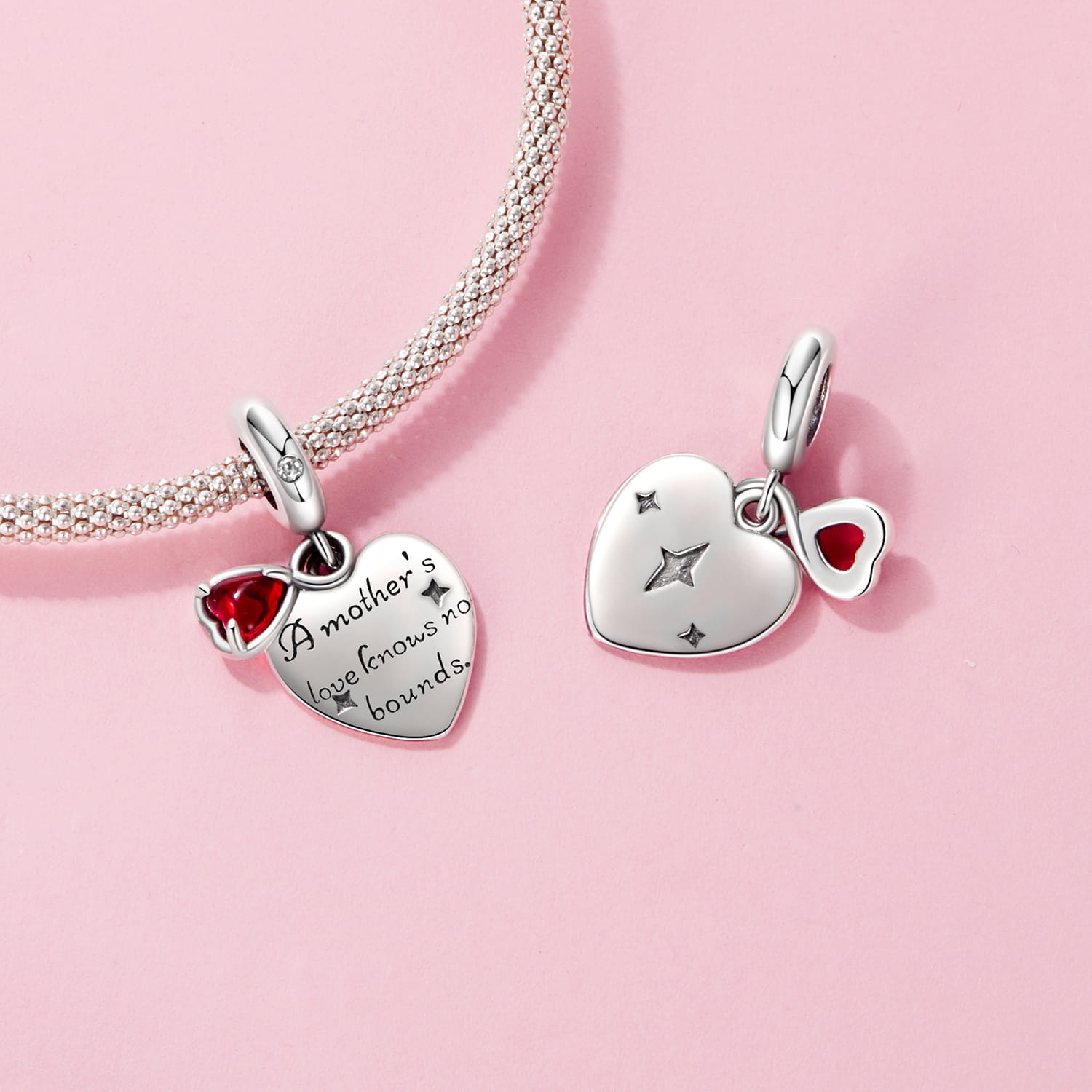 “A Mother’s Love Knows No Bounds” 925 Silver Charm