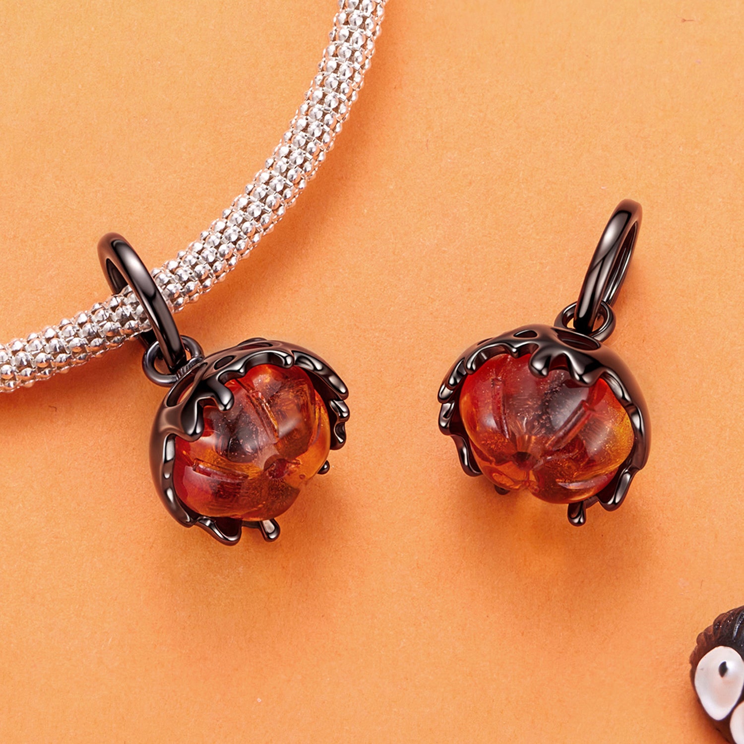 دلاية يقطينة سوداء فضة 925 بتفاصيل لامعة