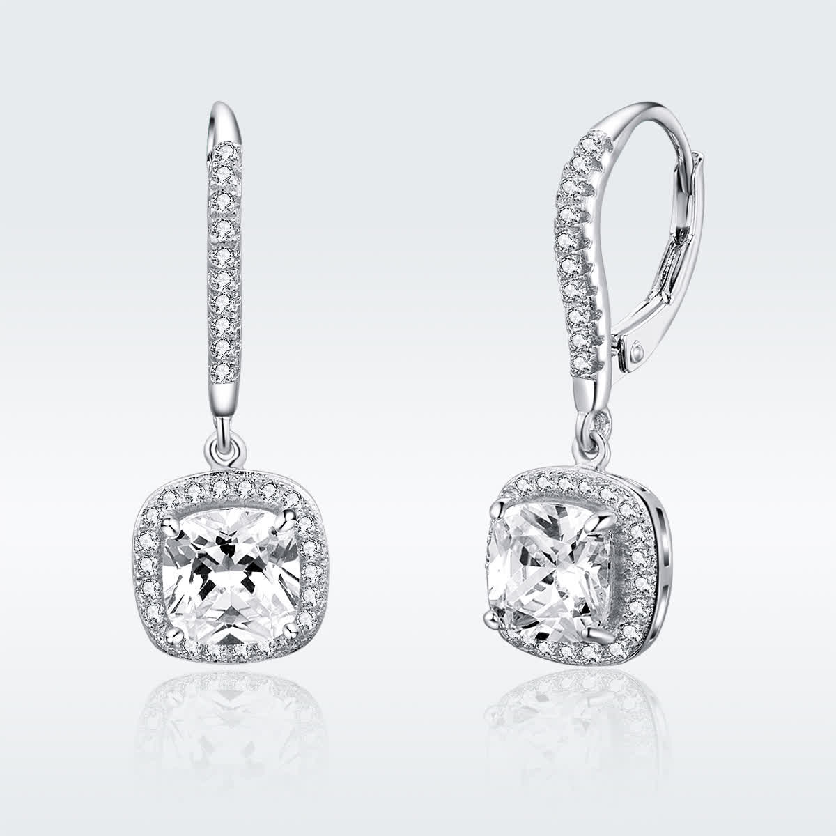 حلق فضه عيار 925 علي شكل مربع مرصع بفصوص الزركون اللامعة