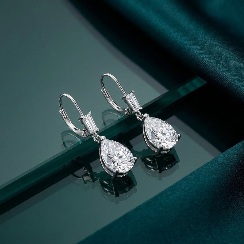 925 Sterling Silver Earrings with an Elegant Look