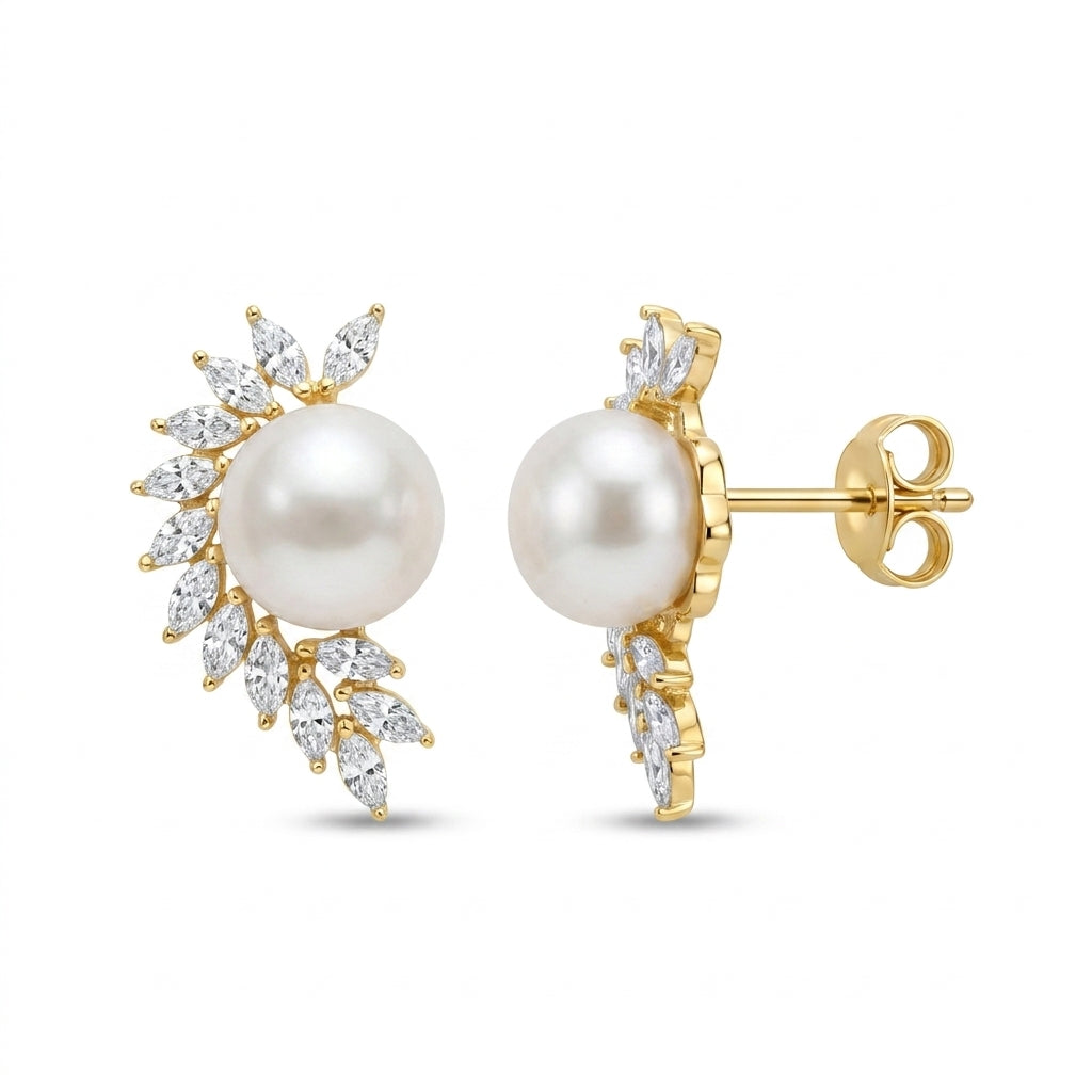925 Silver Luxury Pearl Earrings Adorned with Sparkling Stones – Gold Plated
