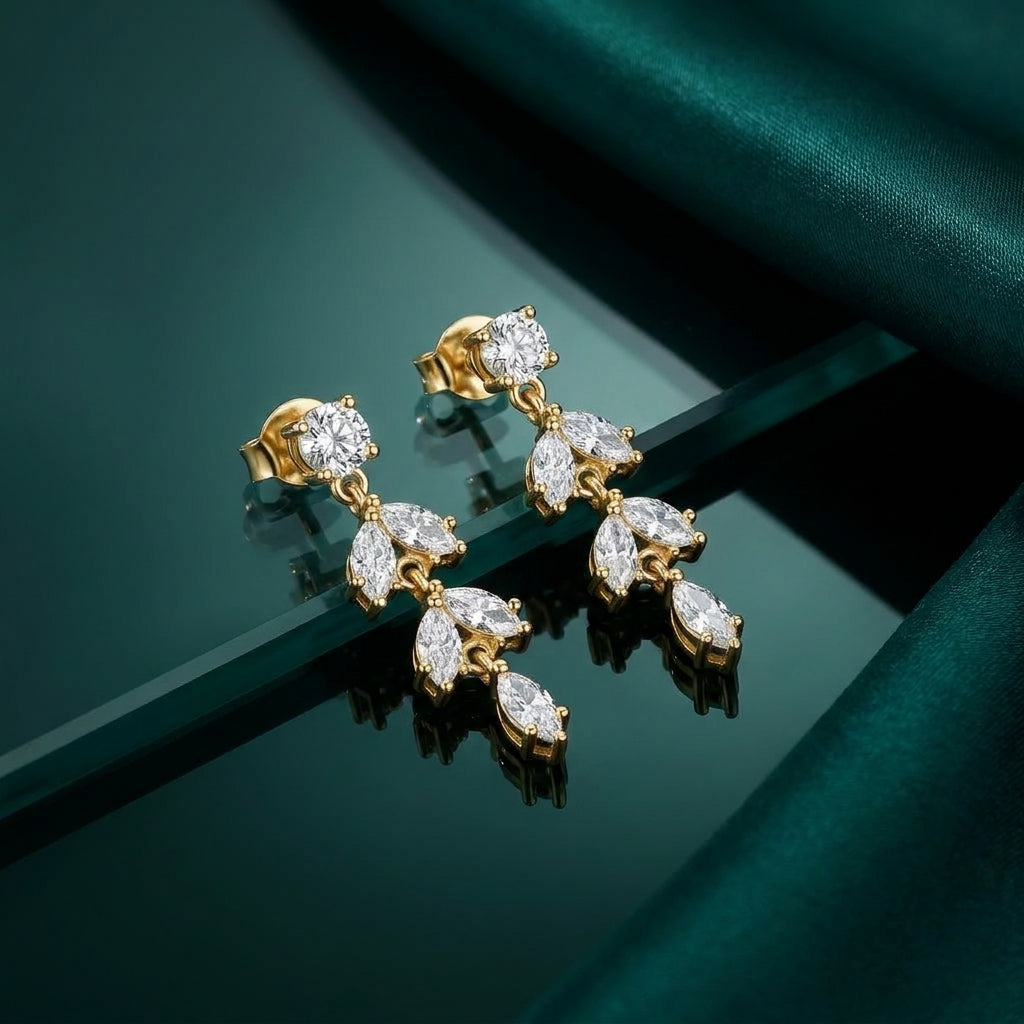 925 Silver Shiny Leaf Earrings – Gold Plated