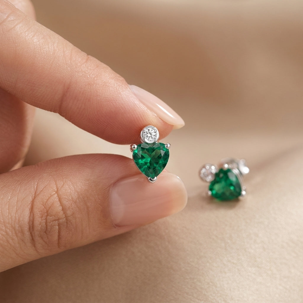 925 Silver Earrings with Heart-Shaped Green Stone