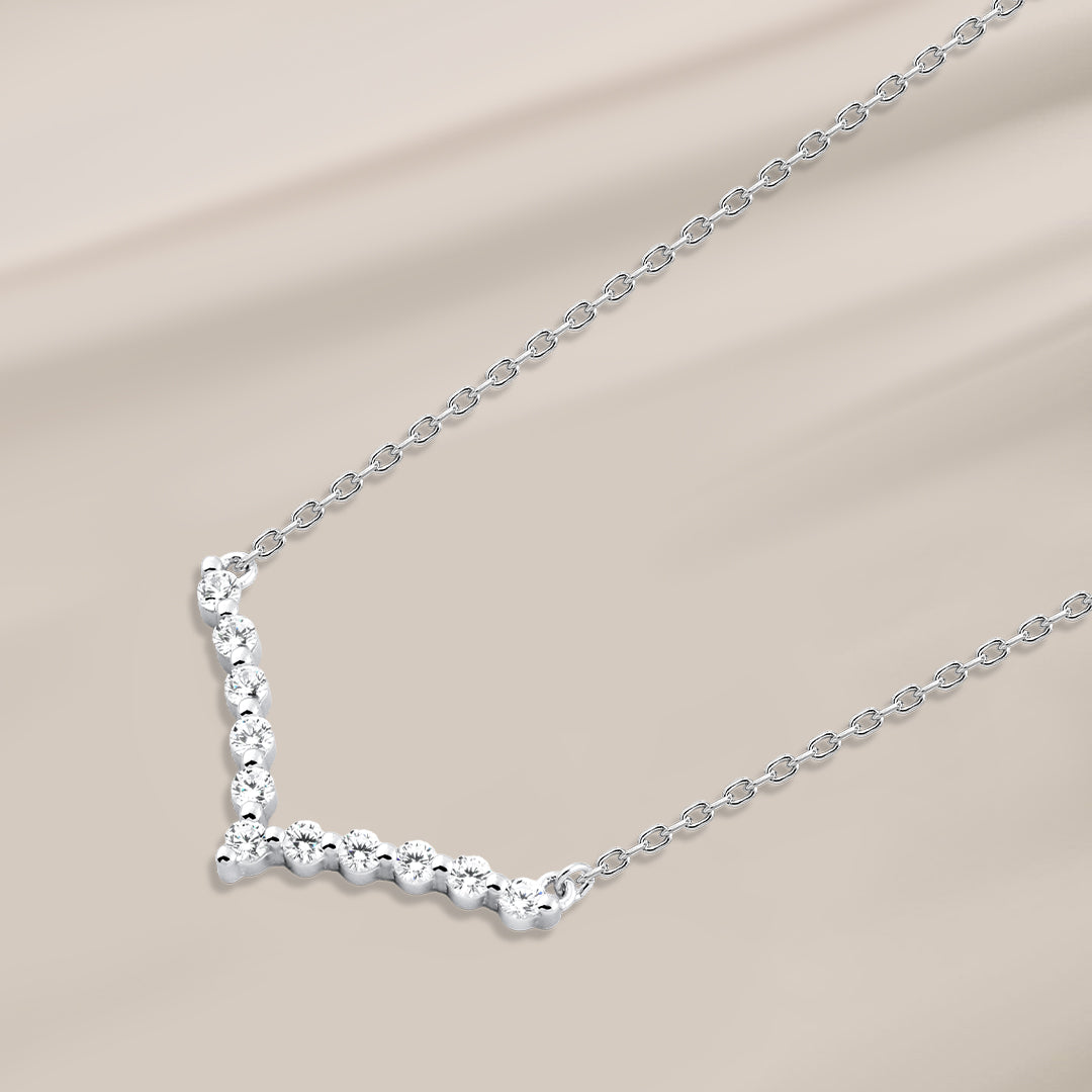 Elegant Graduated Round Stone Necklace – 925 Silver
