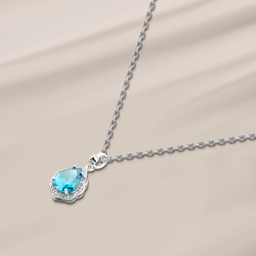 925 Silver Teardrop Necklace with a Turquoise Stone Surrounded by Sparkling Stones