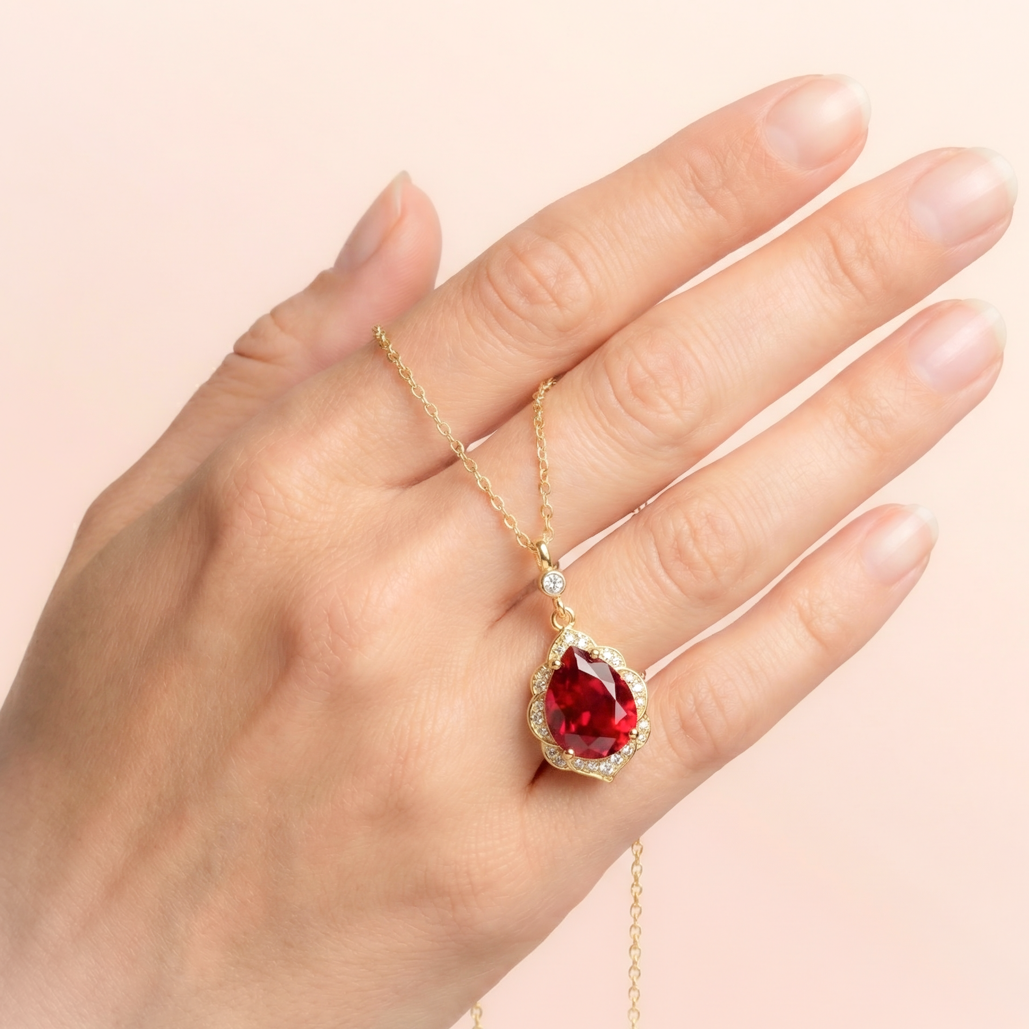 عقد فضة 925 دمعة حمراء مرصّعة مطلي ذهب