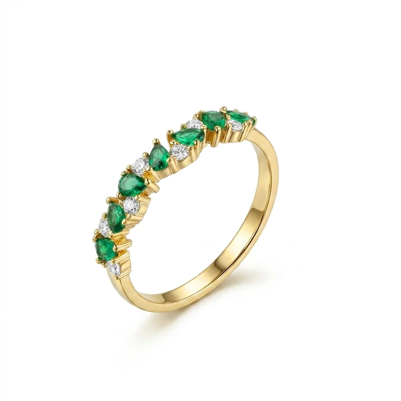 925 Silver Gold-Plated Ring Adorned with Sparkling Green Stones