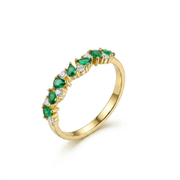 925 Silver Gold-Plated Ring Adorned with Sparkling Green Stones