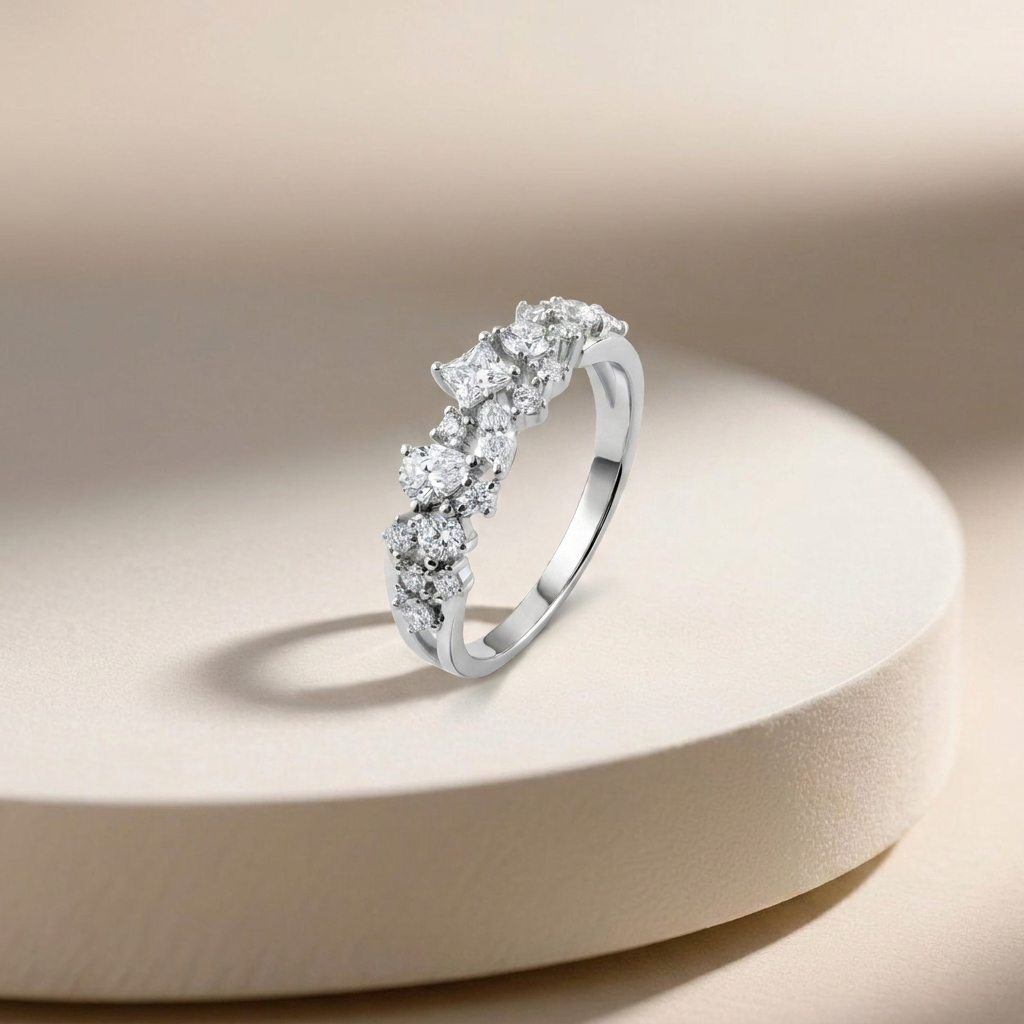 925 Silver Ring with Harmoniously Arranged Sparkling Stones
