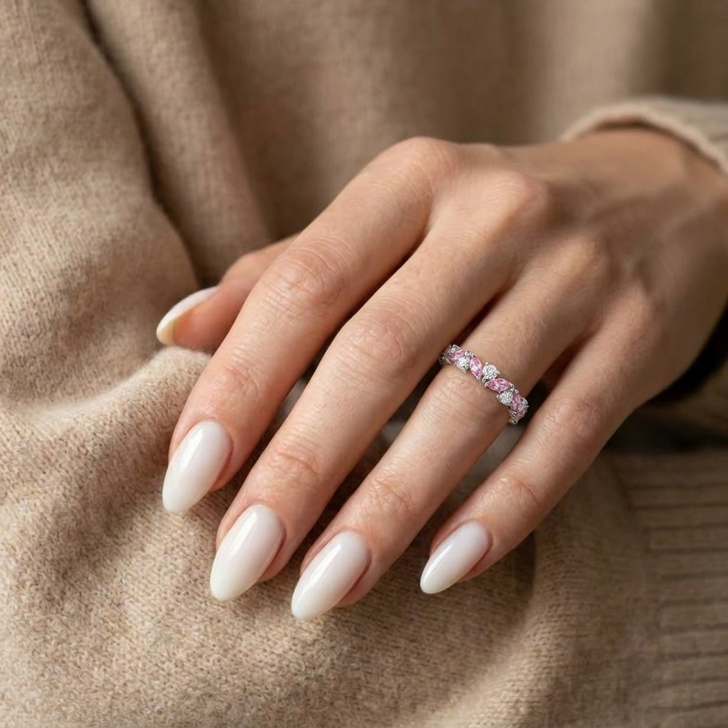925 Silver Ring with Sparkling Pink Stones