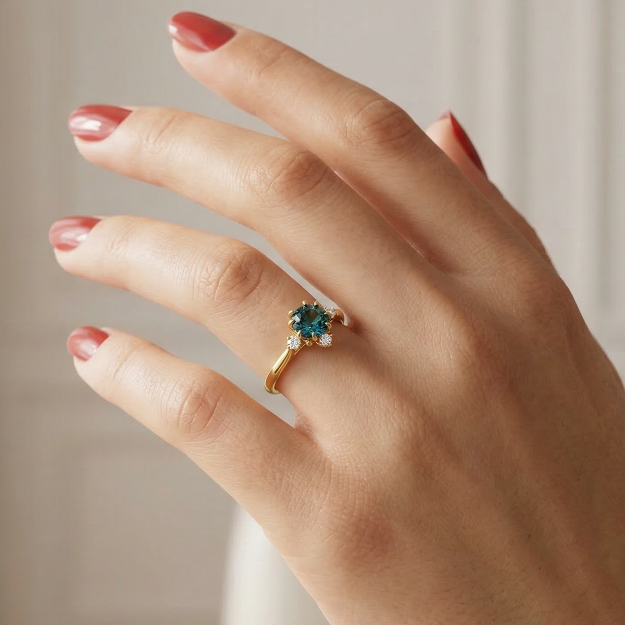 925 Silver Gold-Plated Ring with a Sparkling Blue Stone and Zircon