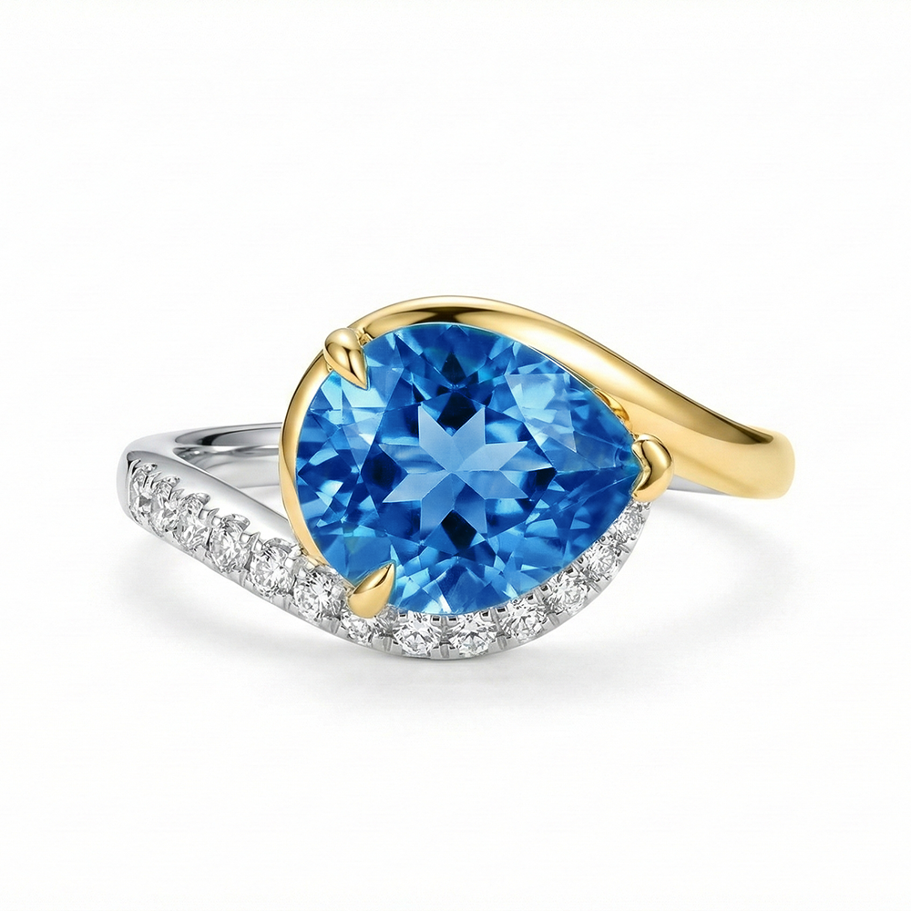 خاتم فضة 925 مطلي ذهب بفص أزرق وفصوص لامعة