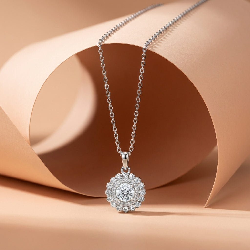 925 Silver Sparkling Zircon Flower Necklace