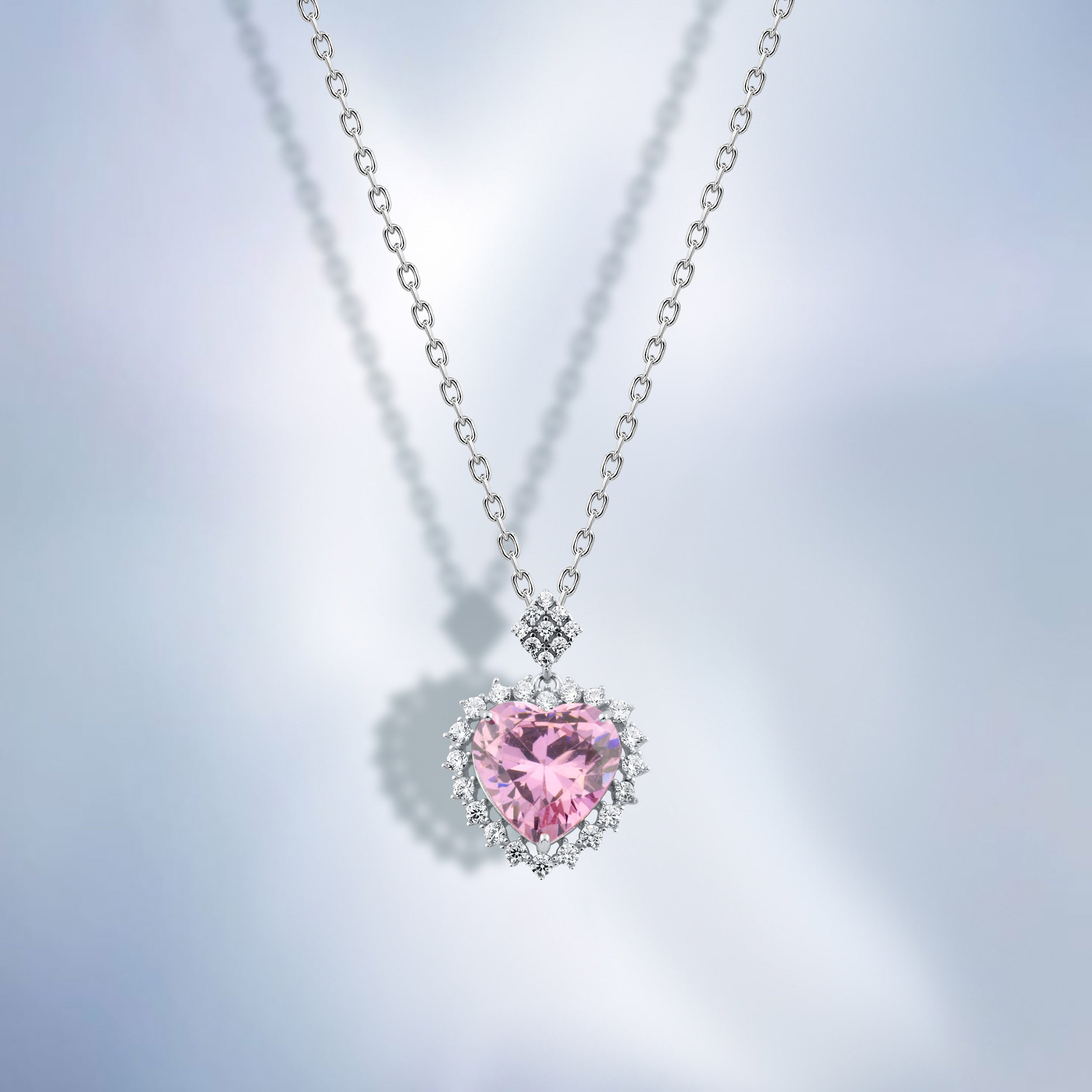 عقد "قلب كريستالي وردي بإطار مرصع" فضة عيار 925