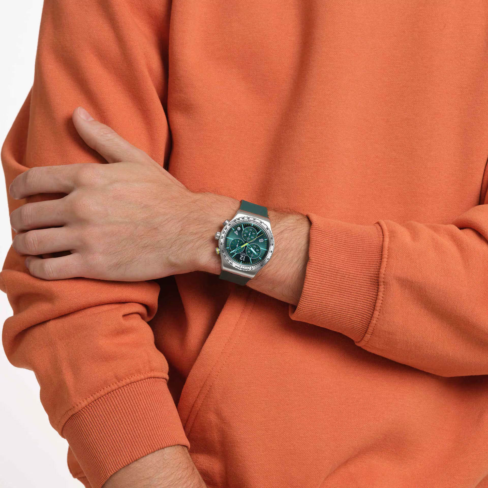 Swatch Greenshift Glow Green Rubber Band Green Dark Dial For Men - YVS535