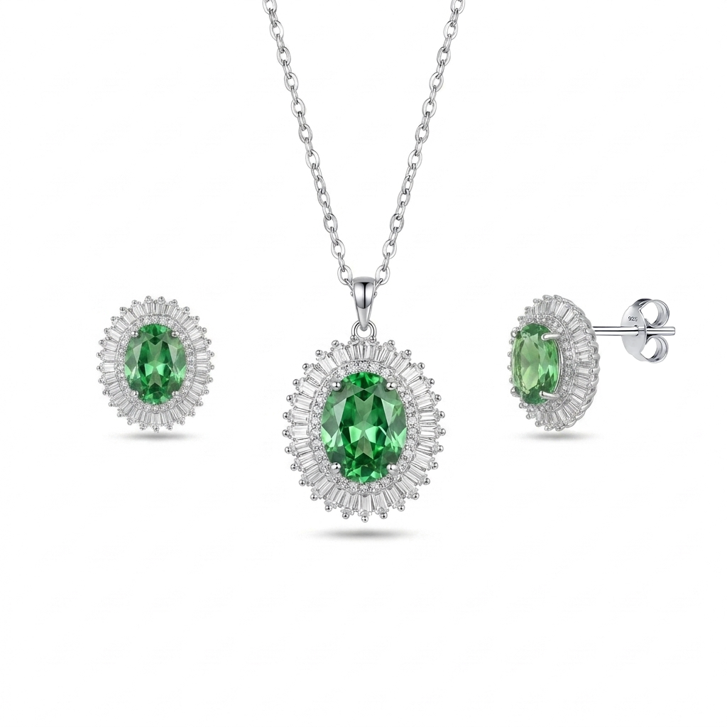 925 Sterling Silver Set with Shiny Green Stone.