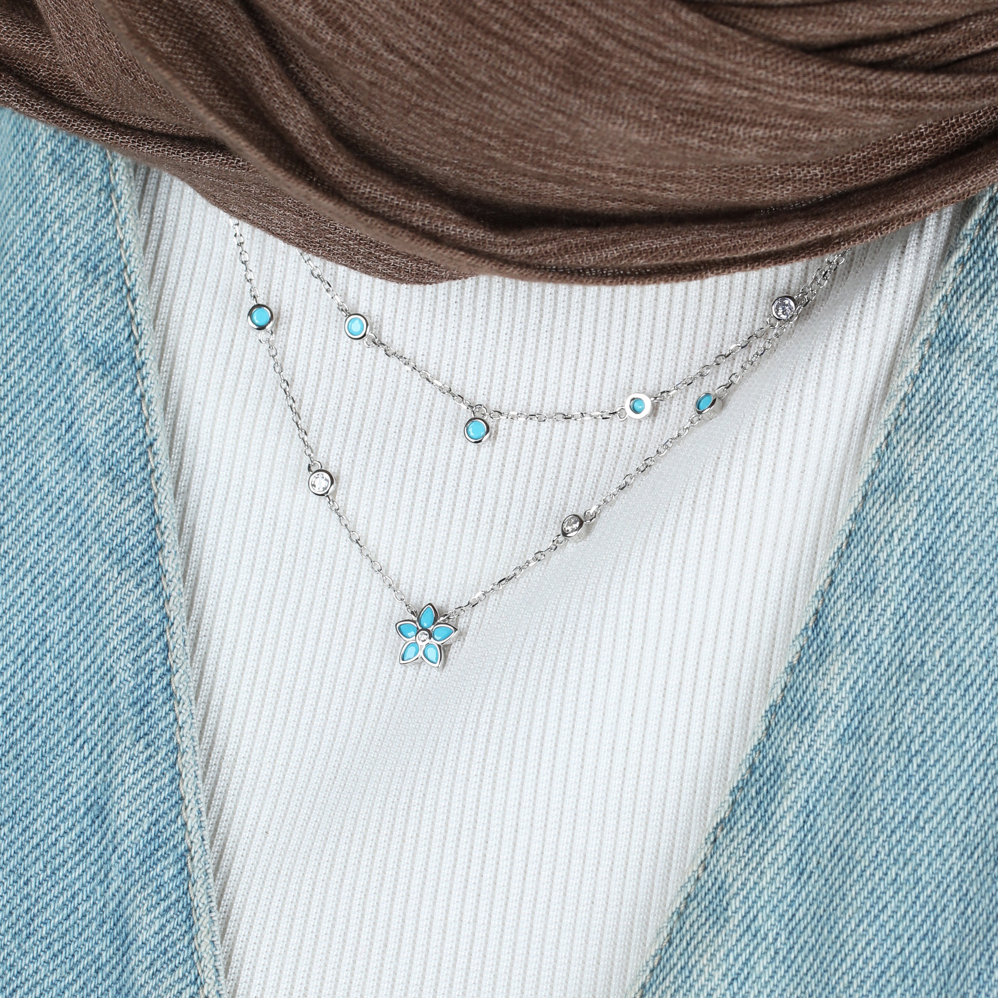 عقد الزهرة التركوازية فضة عيار 925