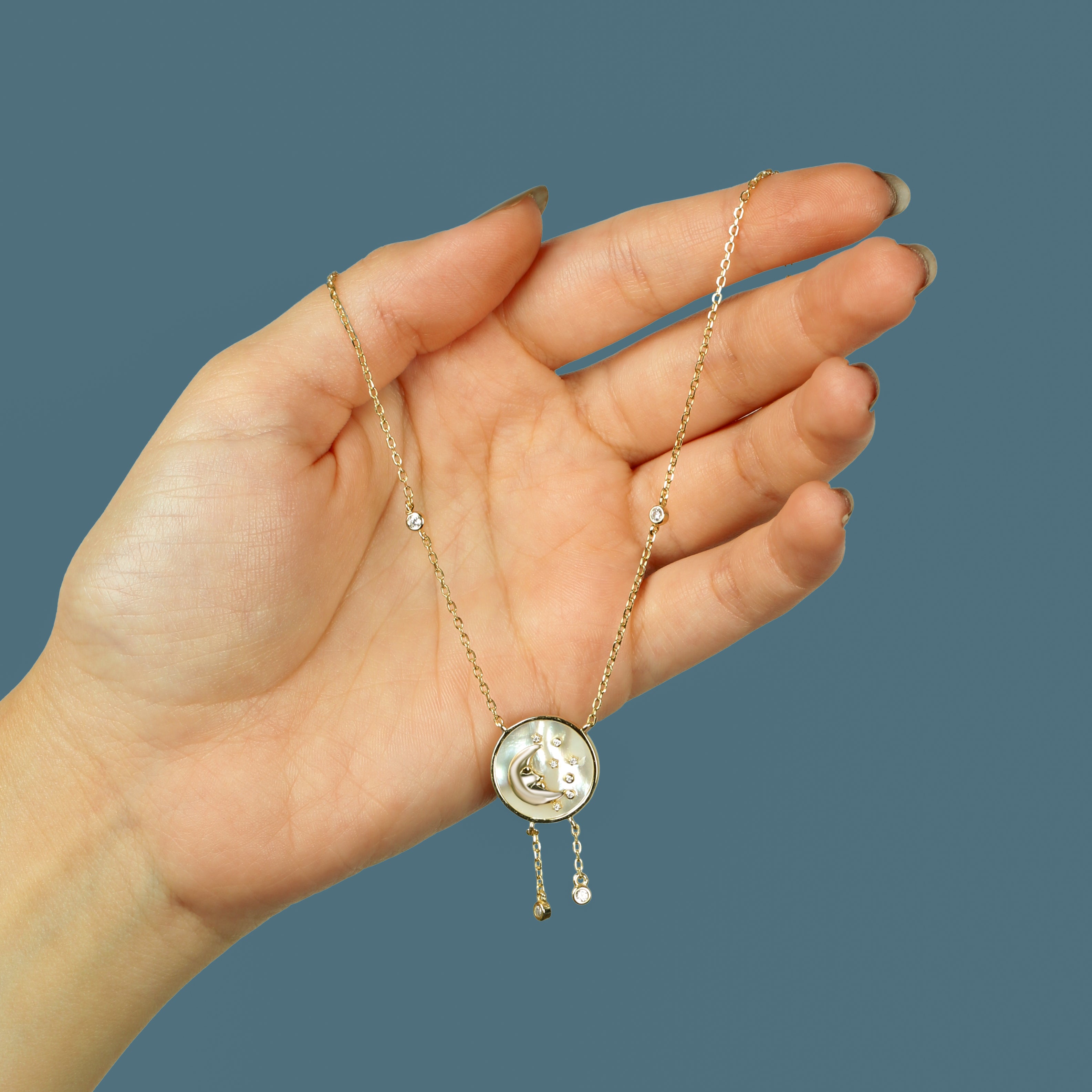 عقد القمر والنجوم بطلاء ذهبي فضة عيار 925