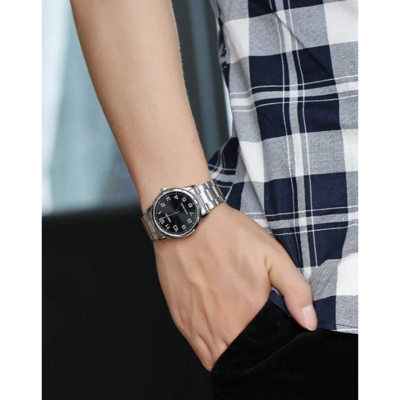 كاسيو ساعة رجالية سوار ستانلس ستيل أنالوج بعقارب قطرها 40 مم – فضي MTP-V001D-1BUDF