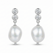 حلق فضة عيار 925 لؤلؤ متدلي أنيق من فتحي إبراهيم