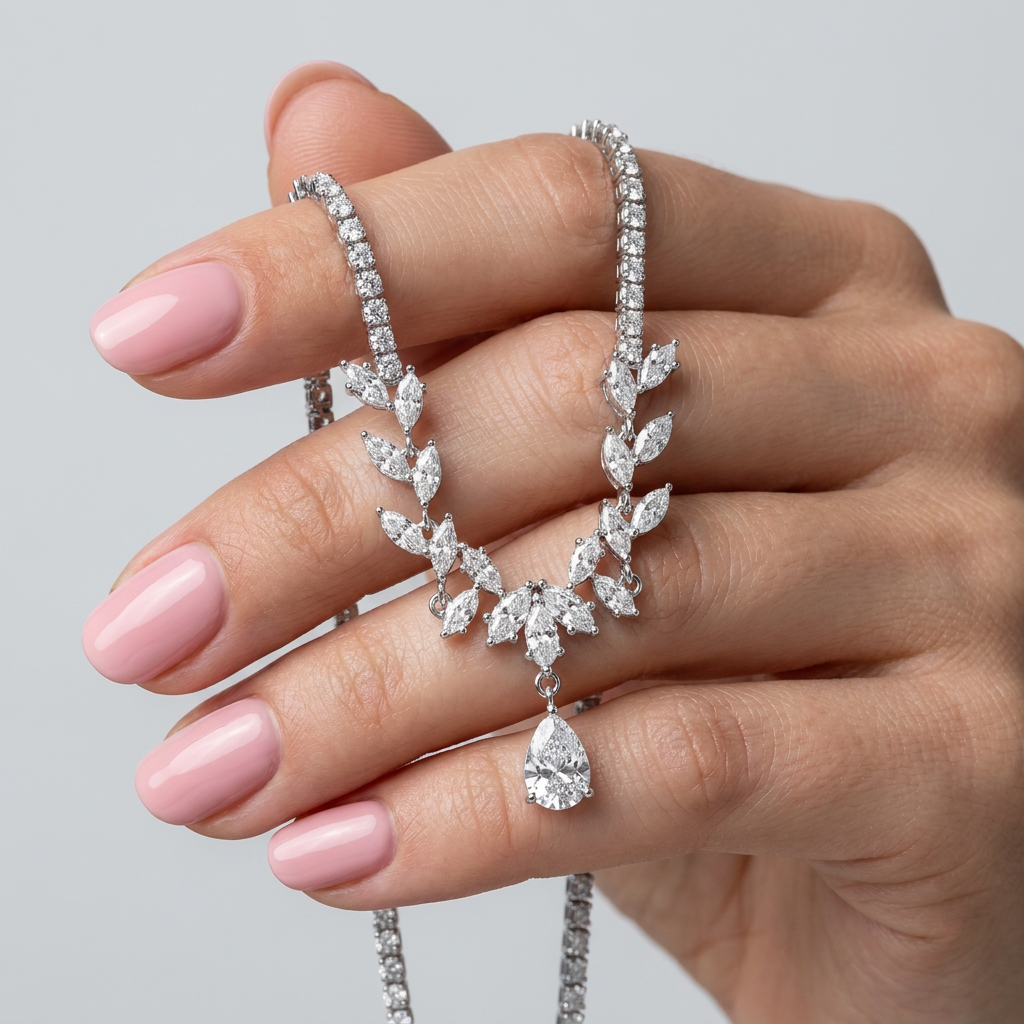 925 Silver Dangle Flower Necklace with Shiny Leaves