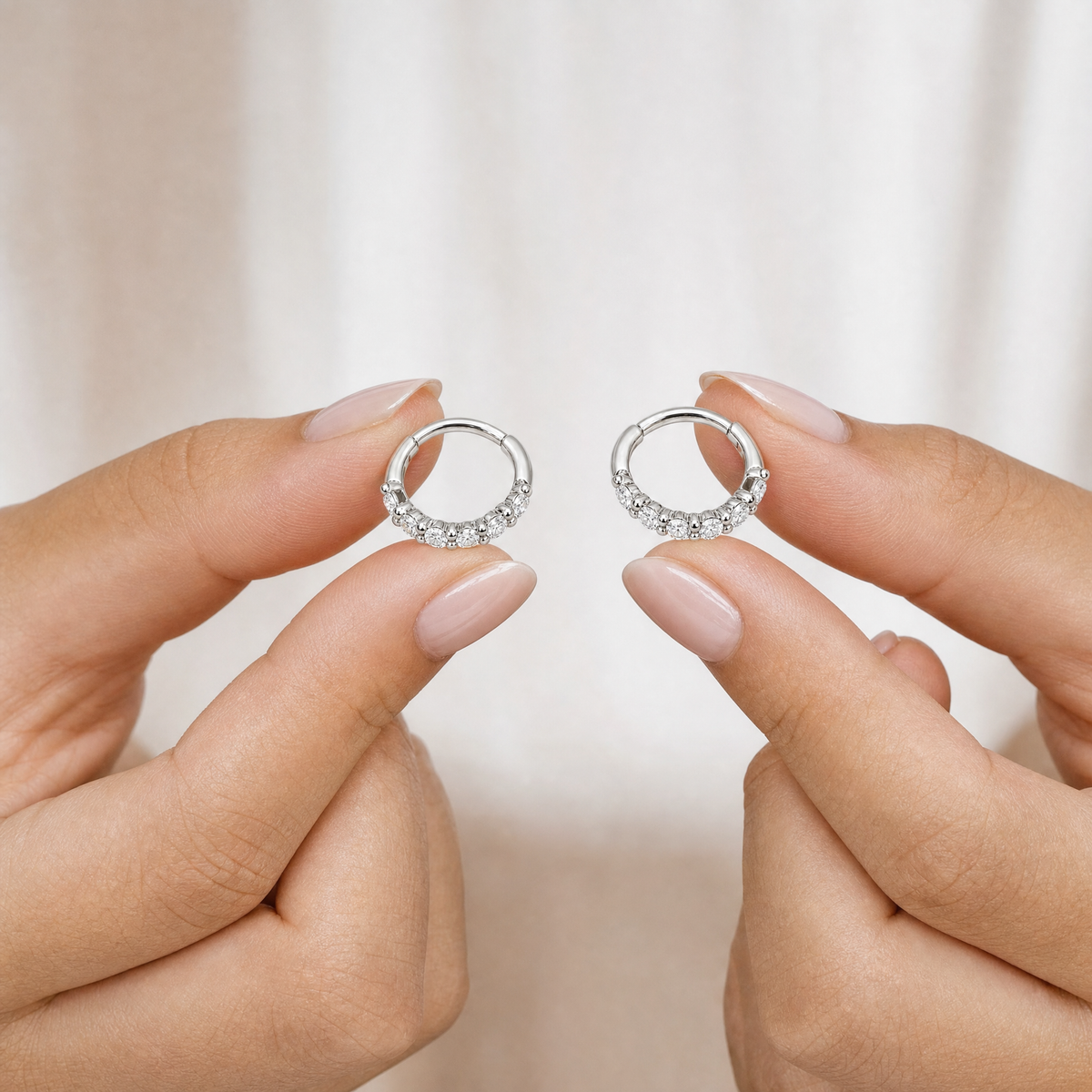 Elegant Round Hoop Earrings with Sparkling Stones 925 Silver