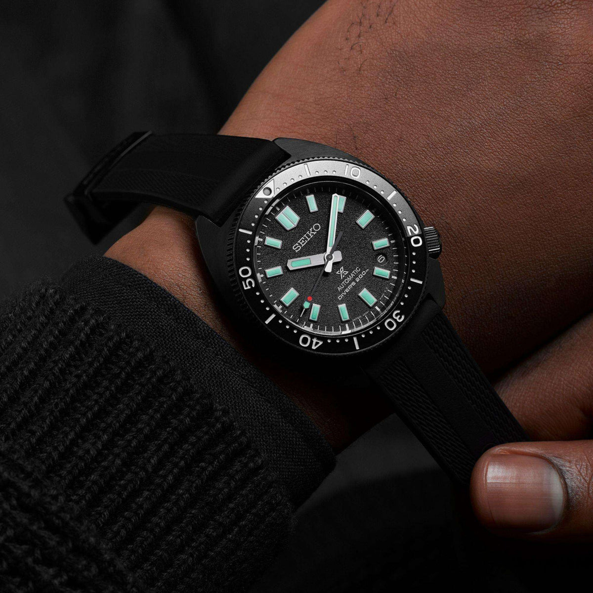 Seiko Prospex Black Dial Turquoise Details Men's Watch