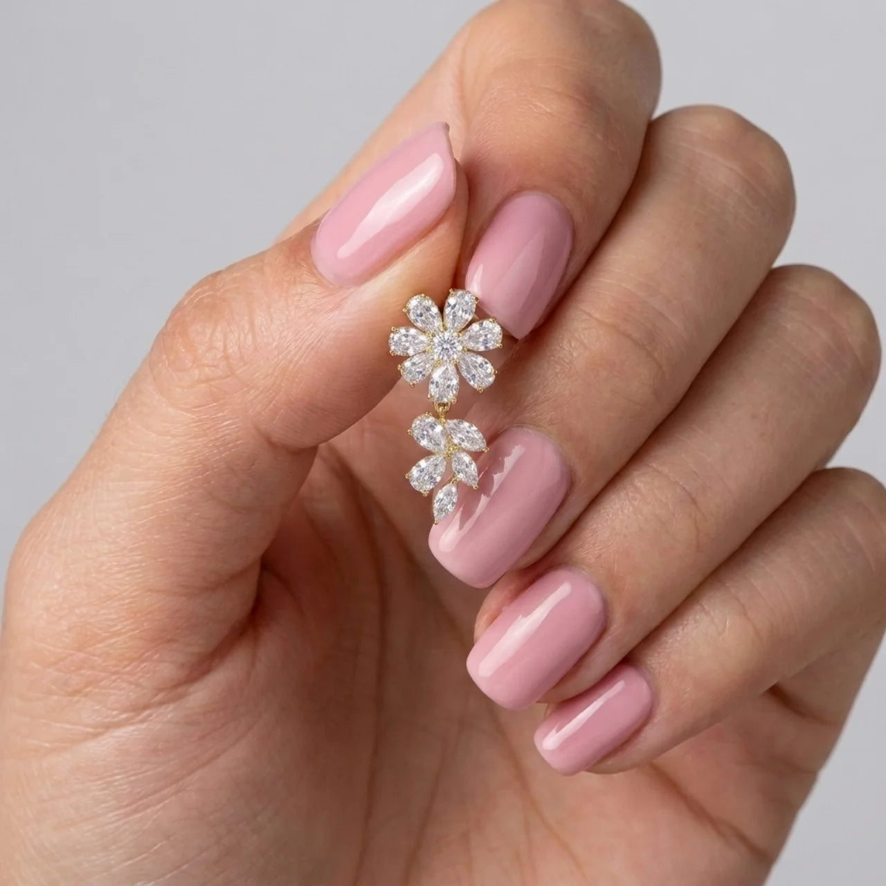925 Silver Gold-Plated Dangling Flower Earrings with Sparkling Stones