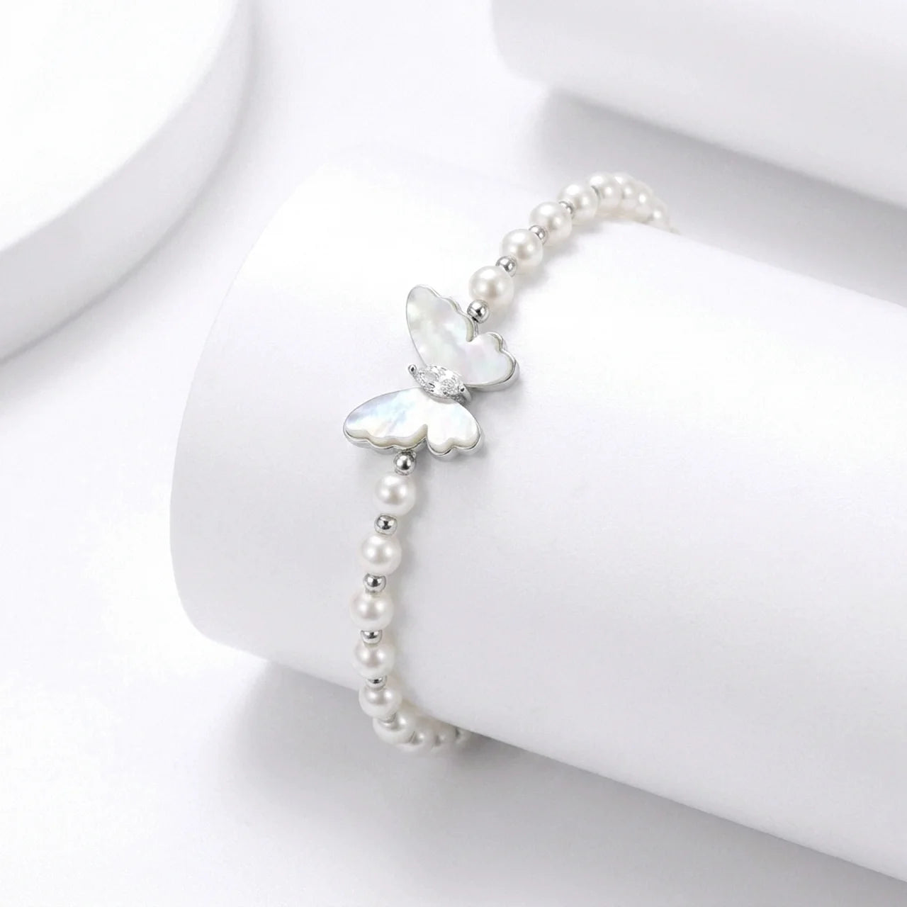Butterfly Bracelet with Pearl Beads in 925 Silver
